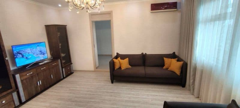 Сдаётся квартира<br />
<br />
Дархан (Хамид Олимджан)<br />
