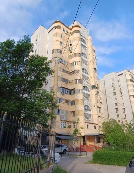 Ijaraga beriladigan kvartira<br />
<br />
Район: Шайхантахур