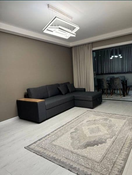 Сдаётся 2х комнатная квартира в центре на 1м этаже <br />
Юн — фото 4