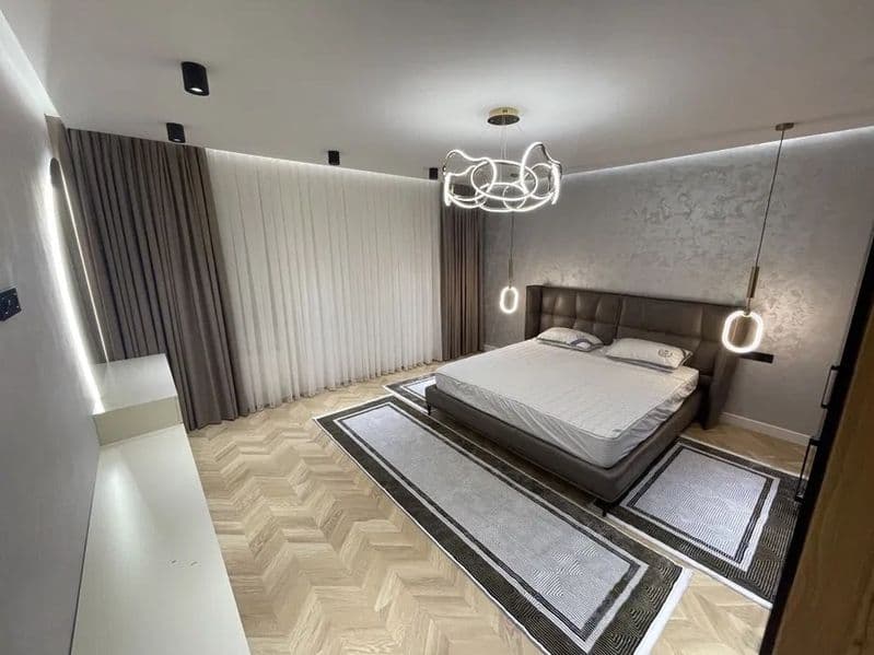 Мирабадский район<br />
Angels food<br />
<br />
Площадь: 90