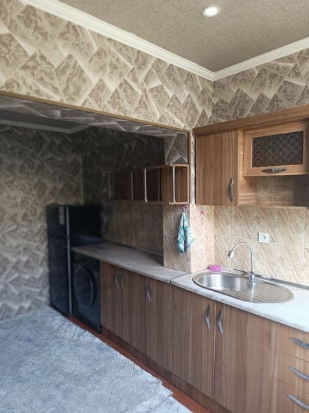 Олмазор<br />
До метро 5 минут пешком.<br />
Квартира проста — фото 5