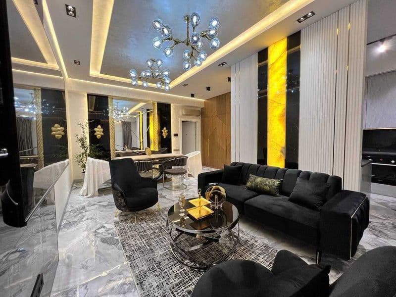 Сдаётся квартира в Шайхантахурском районе . <br />
<br />
Ад