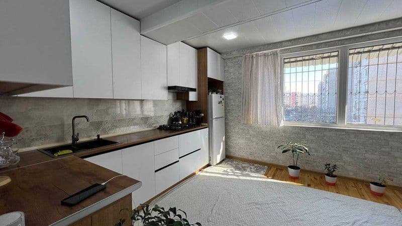 Сдаётся квартира.. на Карасу 1 <br />
Ориентир - школа N308/