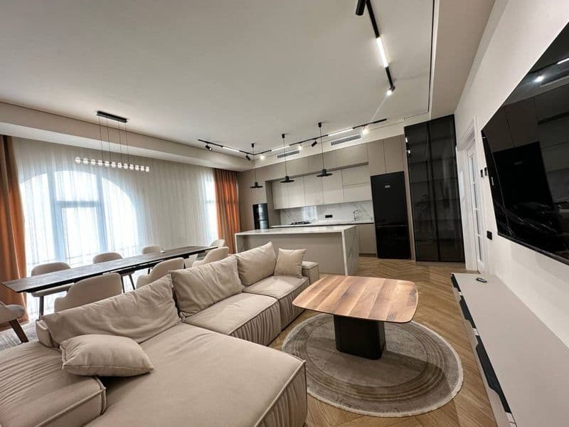 Мирабадский район <br />
Госпитальный<br />
3/5/8<br />
110м