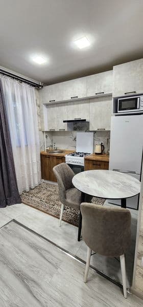 Сдаю 1 комнатную квартиру на 2 этаже, только Иностранцам без