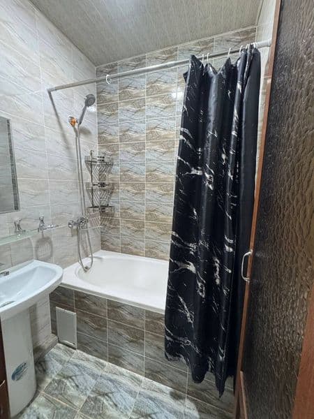 Chilonzor 7 moljal qatortol bozor <br />
2 xona <br />
3 eta — фото 3