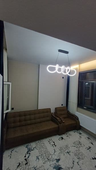 Uchtepa avenueda 2 xonali kvartira arendaga beriladi navastr