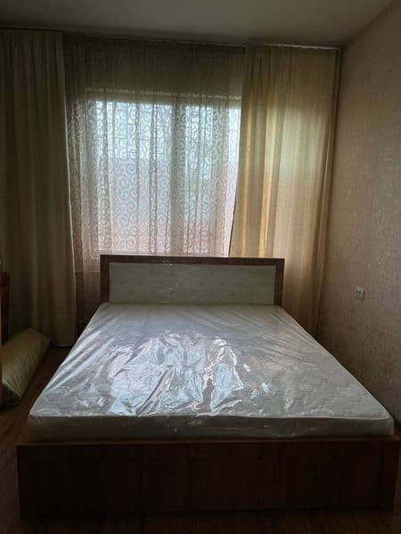 Срочно сдаю 2-х комнатную квартиру.Для семейной пары с одним