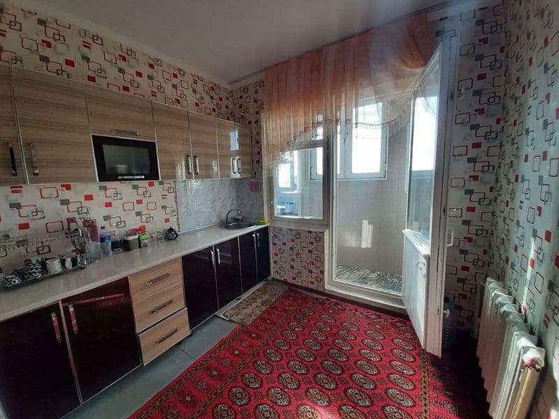 Чорсу жар стадион олдида ойлага или яхши инсонларга берилади — фото 5