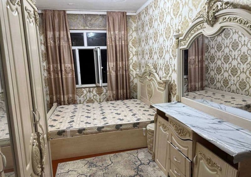 Аренда квартиры ттз Ахмад югнакий хумоюн <br />
2/4/4 строго