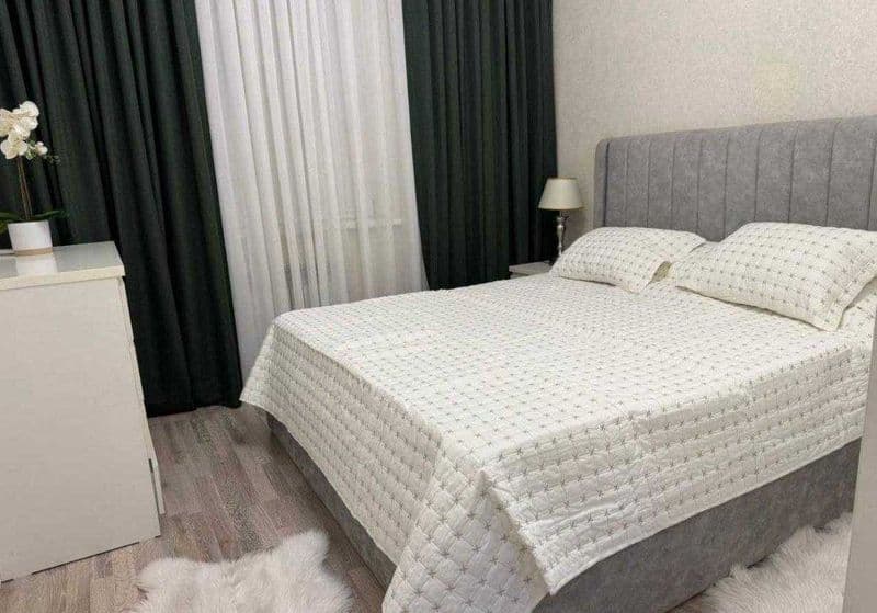 Сдается квартира для семейных<br />
<br />
• Район: Алмазар<