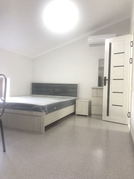 Лабзак ориентир малика квартира 1-комнатная /3/3 с удобствам