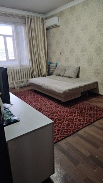 *Сдам на долгий срок 1-комнатную квартиру <br />
*С мебелью 