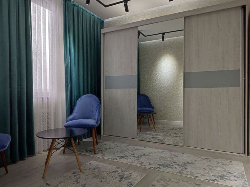 Аренда <br />
5 комнат<br />
5/9/9<br />
110 кв м<br />
Ремо — фото 4