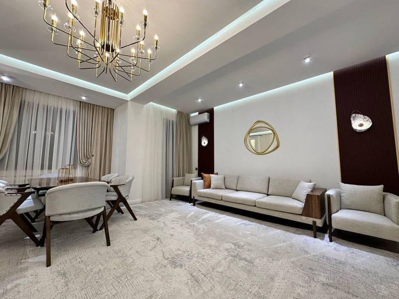 Евро люкс!!!<br />
Аренда<br />
Элитная Новостройка 4/4/7<br