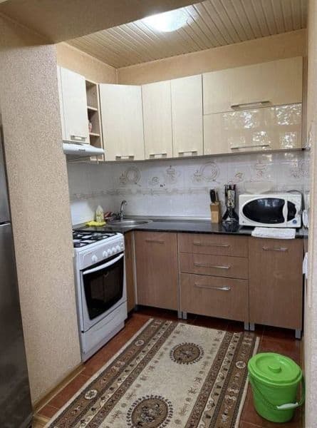 Срочно Сдаётся <br />
Квартира 3/3/4<br />
Комнат: 3<br />
Э — фото 3