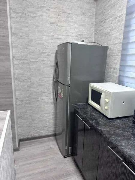 Сдается 1 комнатная квартира, переделанная в двух на массиве — фото 2