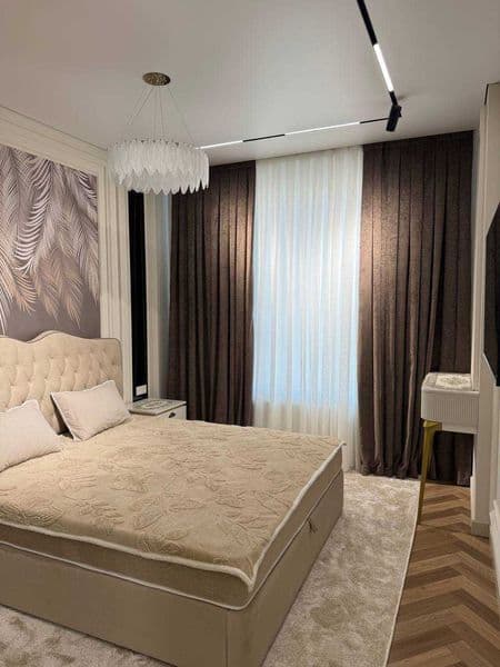 • Район: Яккасарай<br />
• Адрес: Шота Руставели<br />
<br /