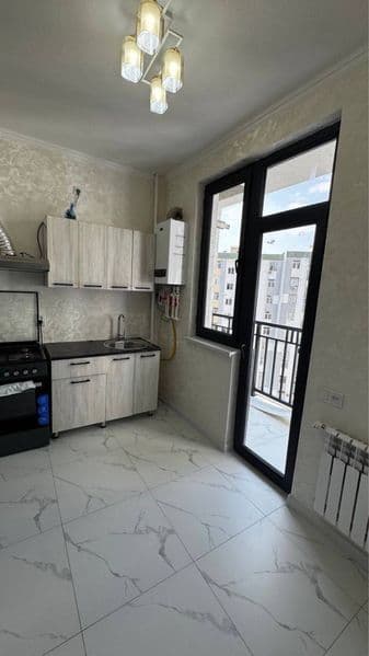 2 хона квартира шароити яхши, стиралка, холодильник, телевиз — фото 4