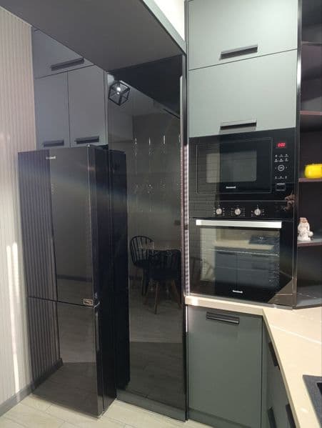 М.Горький.1-2-11.Новостр-30м.еврорем+меб.цена-500$.тел-(33)3 — фото 2