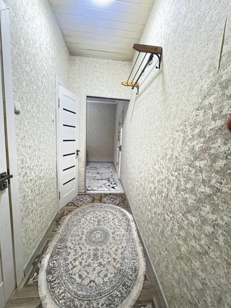 Chilonzor 8 kvartl Chilonzor Ruvd roʻparasi karzinkani yoni  — фото 2