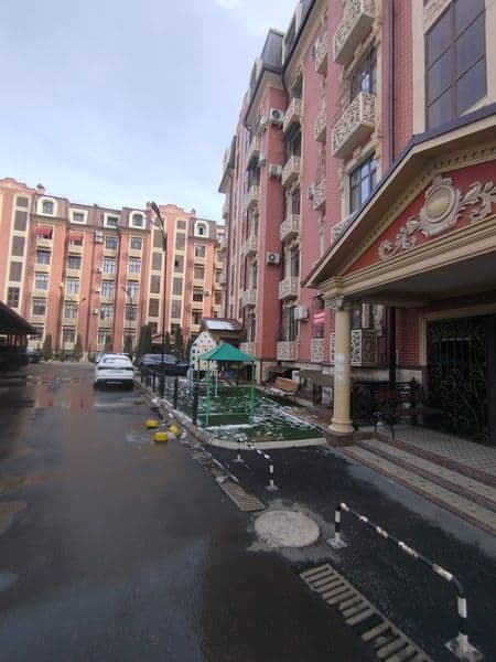 Срочно сдаётся мордоузбекский район в Дархан жилой комплекс  — фото 2