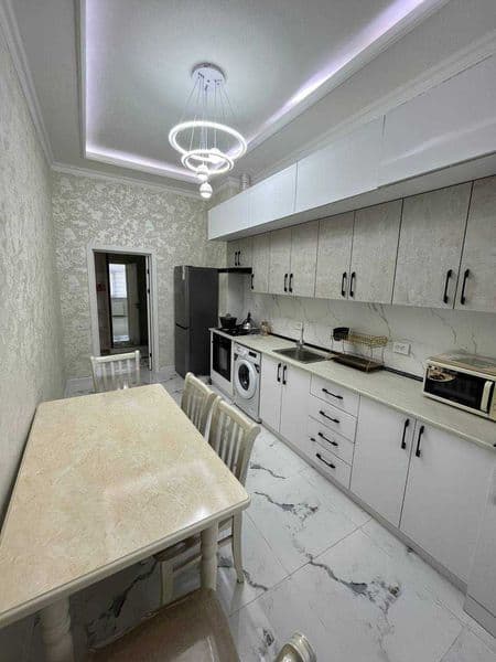 Сдаётся шикарная 1-комнатная квартира в Новостройка<br />
<b — фото 3