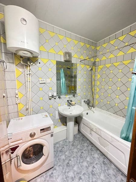 Сдаю 3/2/5 комнатную квартиру в кирпичном (спецплан) доме Юн — фото 5