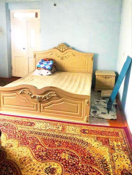 Paqat qizla qoʻyladi. Toza ozoda hamma joyga qarab oʻtradiga — фото 2