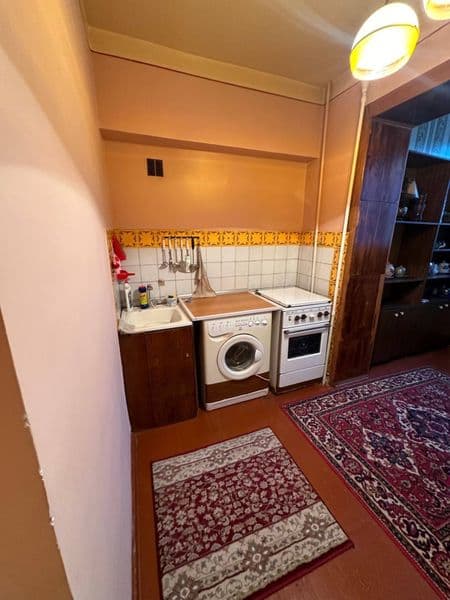 Однокомнатная квартира,на втором этаже ,ориентировочно монум — фото 4