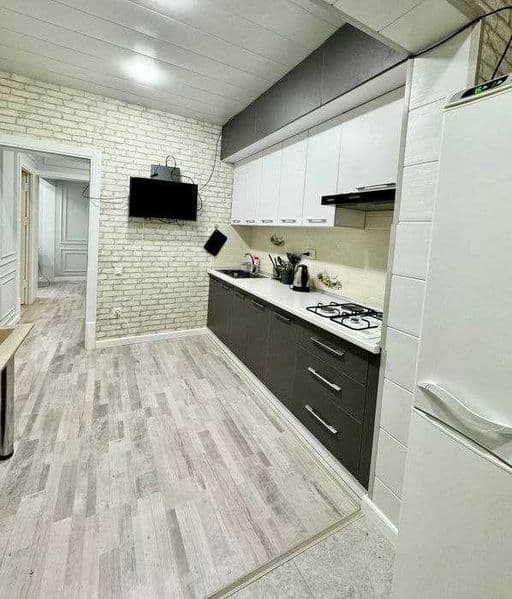 Сдается квартира с красивым ремонтом<br />
<br />
• Район: Ю — фото 3