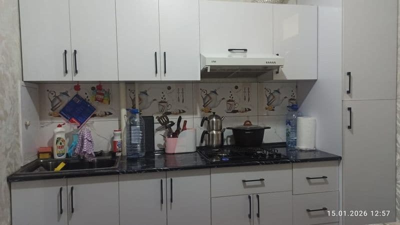 Yangi choshtepa  mtro 1 xona  ijaraga beriladi Faqat hosh oi