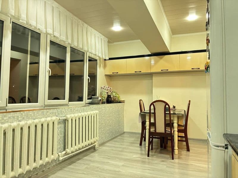 #Аренда <br />
<br />
Сдаётся квартира в спец плане,<br />
Я — фото 3