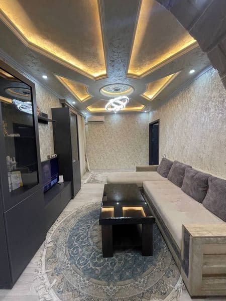 Сдаеться квартира в аренду с хорошим ремонтам.