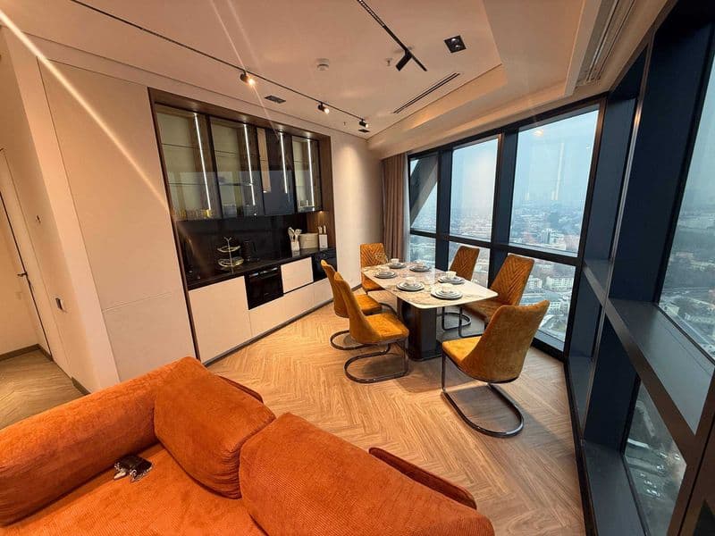 piramit tower 2\38\45<br />
60 m2<br />
С ПАРКОВКОЙ<br />
То