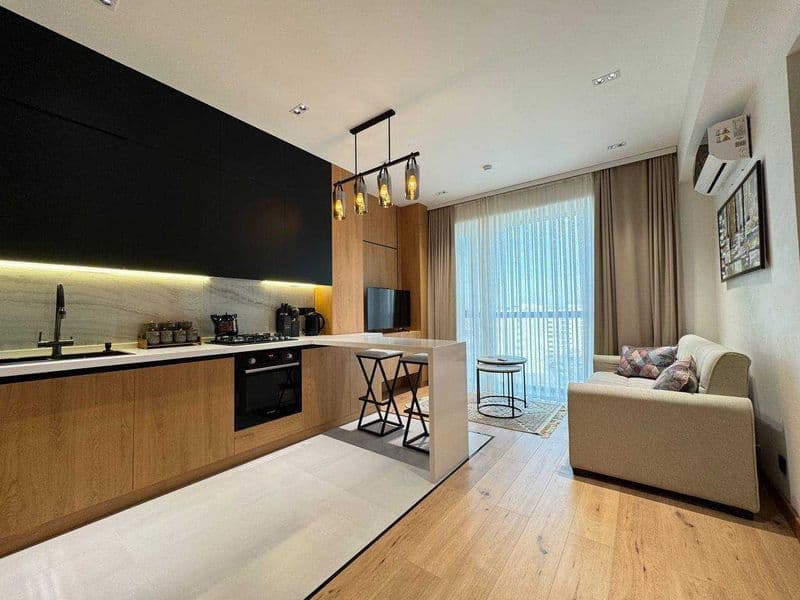 • Район: Яккасарай<br />
• ЖК Кислород<br />
• Комнат: 2<br 