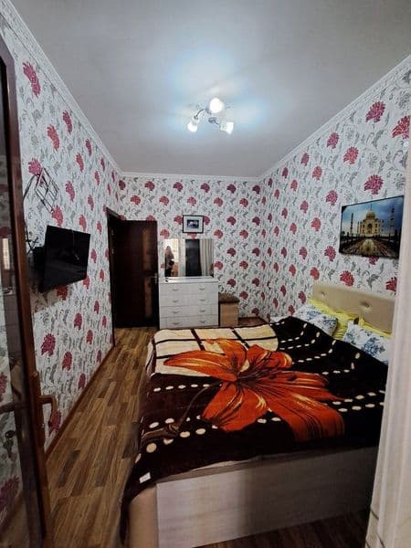 Mirzo Ulug‘bek tumanida Hamid Olimjon metro yaqinida 2 xonal