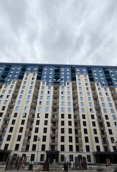 Oilaga uzoq muddatga arendaga beriladi. Uy toza. Hech kim ya