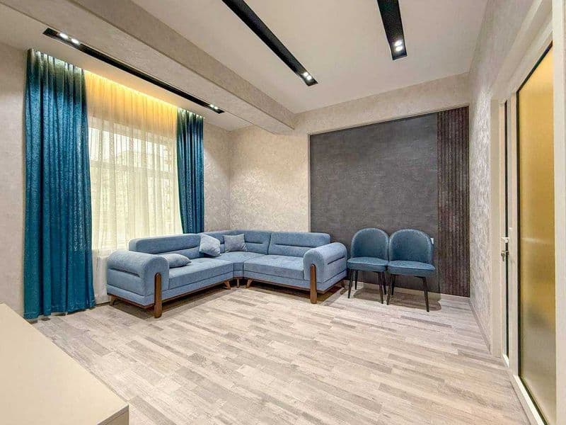 Сдается квартира с авторским ремонтом<br />
<br />
• Район: 