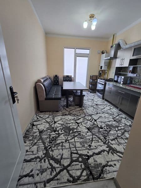 Квартира сдаётся впервые, на долгий срок.<br />
Третью комна