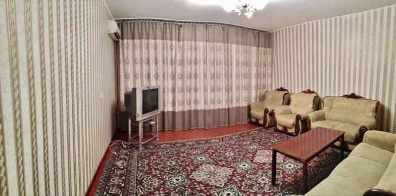 Срочно сдается квартира на лабзаке . Квартира укомплектована — фото 2