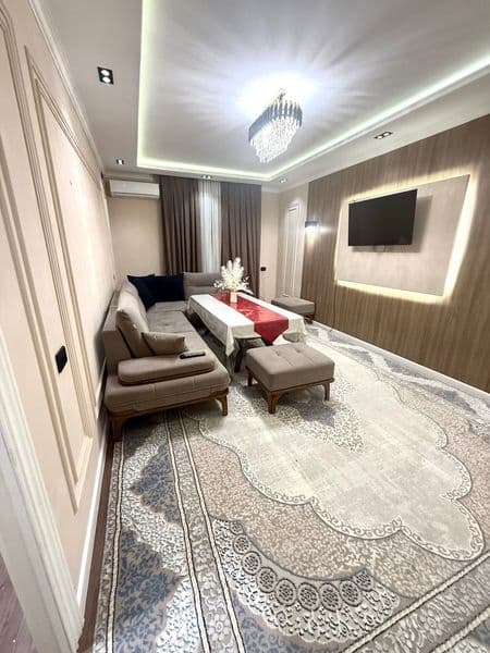 Беруний метро рупарасида 2 хонали квартира ижарага берилади< — фото 2