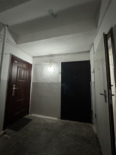 Чилонзор 23/ 2 хонали уй 3-этаж хамма шароитлари мавжуд<br /