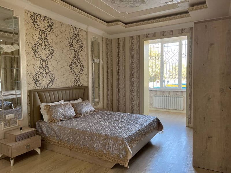 Сдаётся  Квартира Гостиница Россия<br />
Ориентир  - Рестора — фото 3