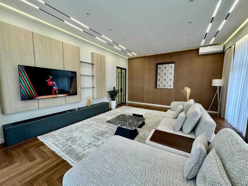 2 комнатную квартиру на 6 этаже,<br />
В квартире есть все н — фото 2