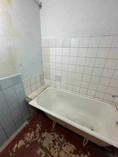 Куйлюк-5 да, медколлеж ёнида жойлашган, жуда қулай ҳудудда,  — фото 5