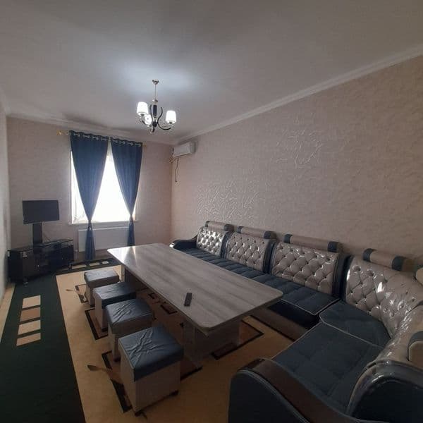 метро Дустлик рядом.<br />
2-комнатная квартира.<br />
Сдаёт — фото 2