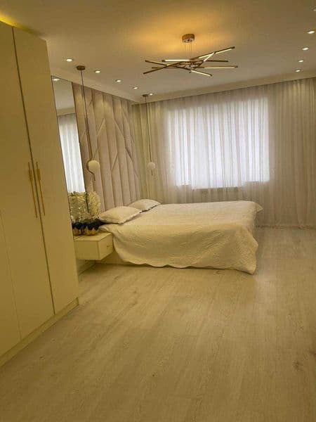 К вашему вниманию рады представить 2х комнатную квартиру на 