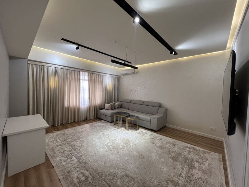 В центре города Яккасарайский район, Улица Мукими 1й проезд. — фото 3