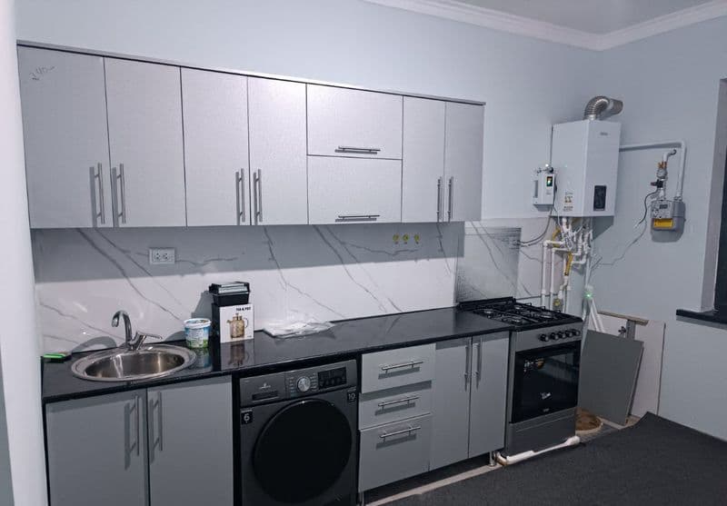 Утепа тумани ўрикзор бозорини ёнида жойлашган янги қурулган  — фото 2